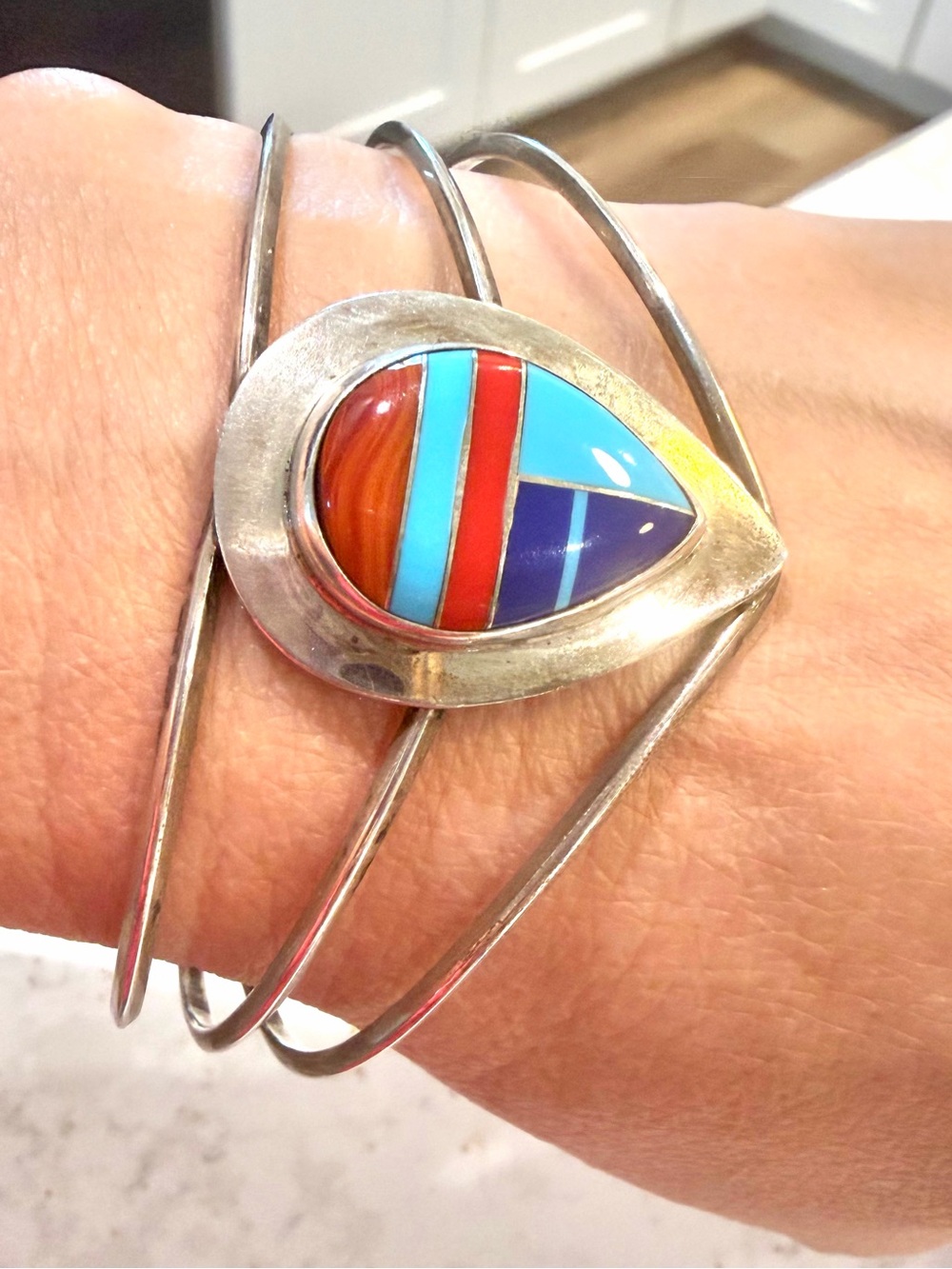 Signed Zuni Sensa Eustace Sterling Multi-Stone Inlay Wire Cuff Bracelet 14.4g